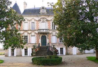 Vignobles Dubois - Château de Bozelle